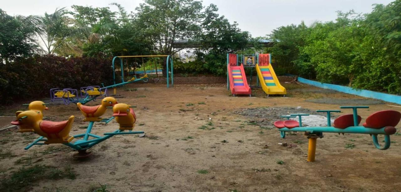 Wayfare Sp Resort Panvel Buitenkant foto