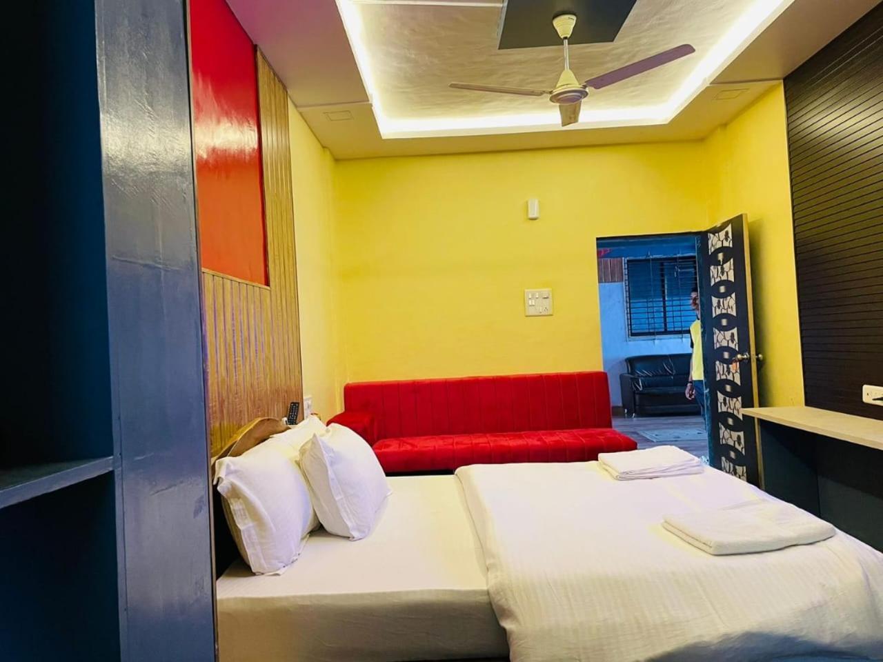 Wayfare Sp Resort Panvel Buitenkant foto