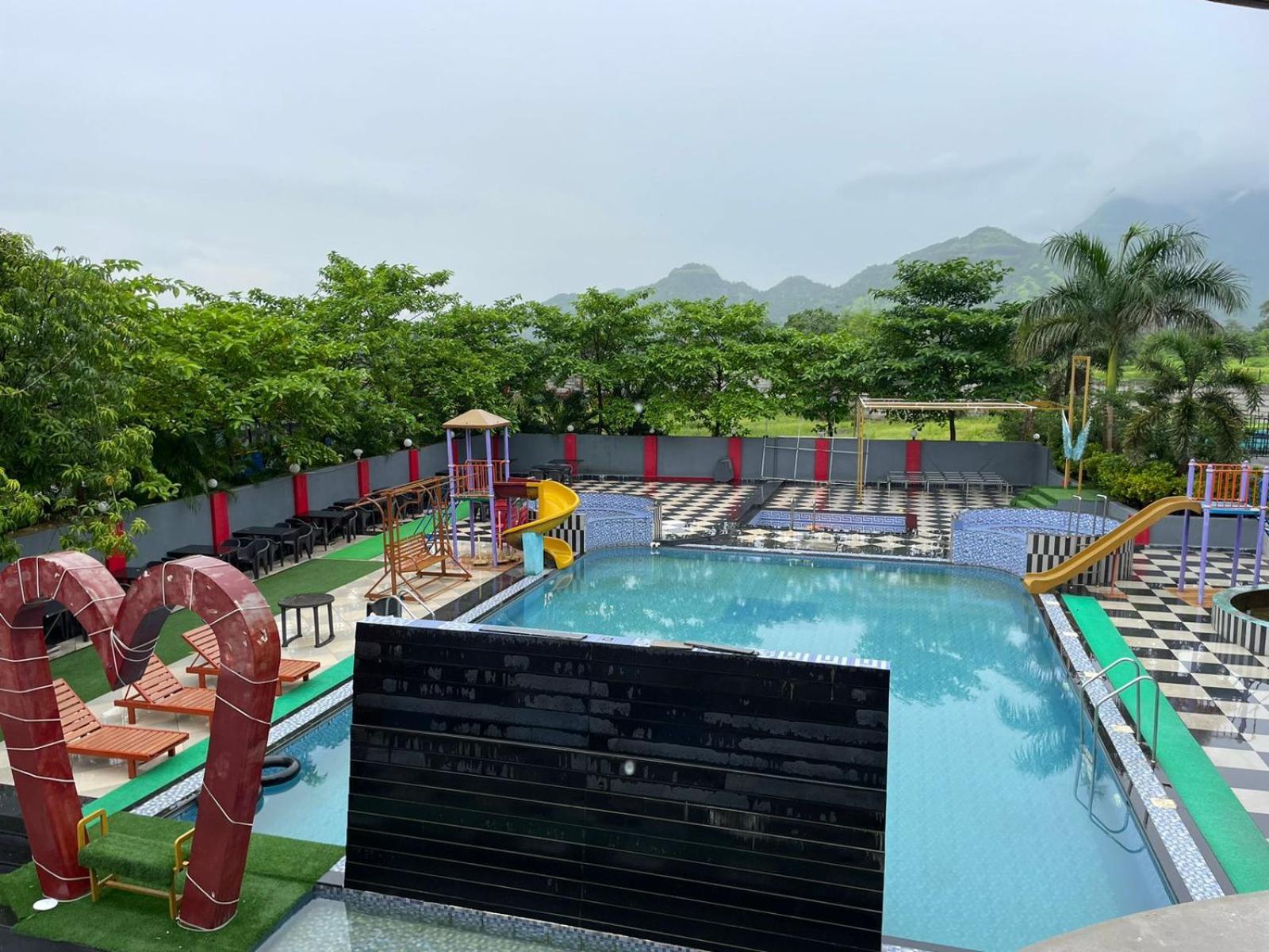 Wayfare Sp Resort Panvel Buitenkant foto