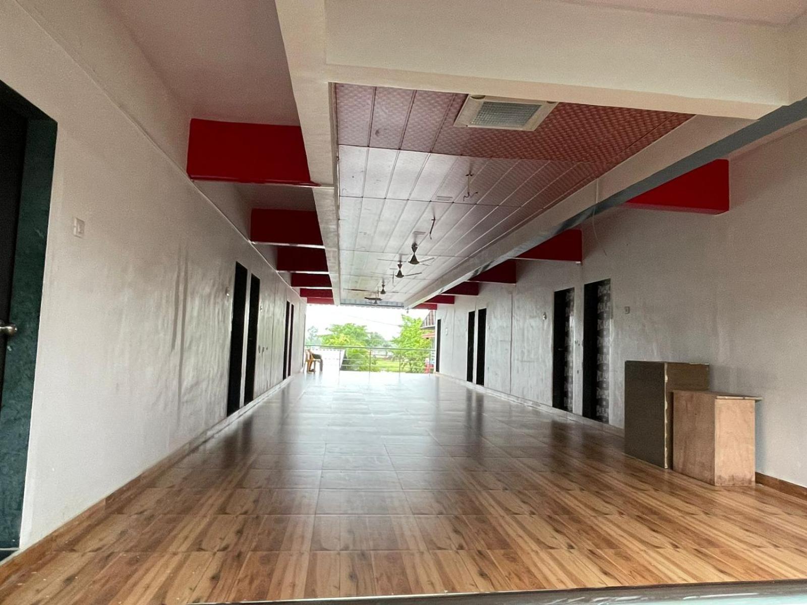 Wayfare Sp Resort Panvel Buitenkant foto