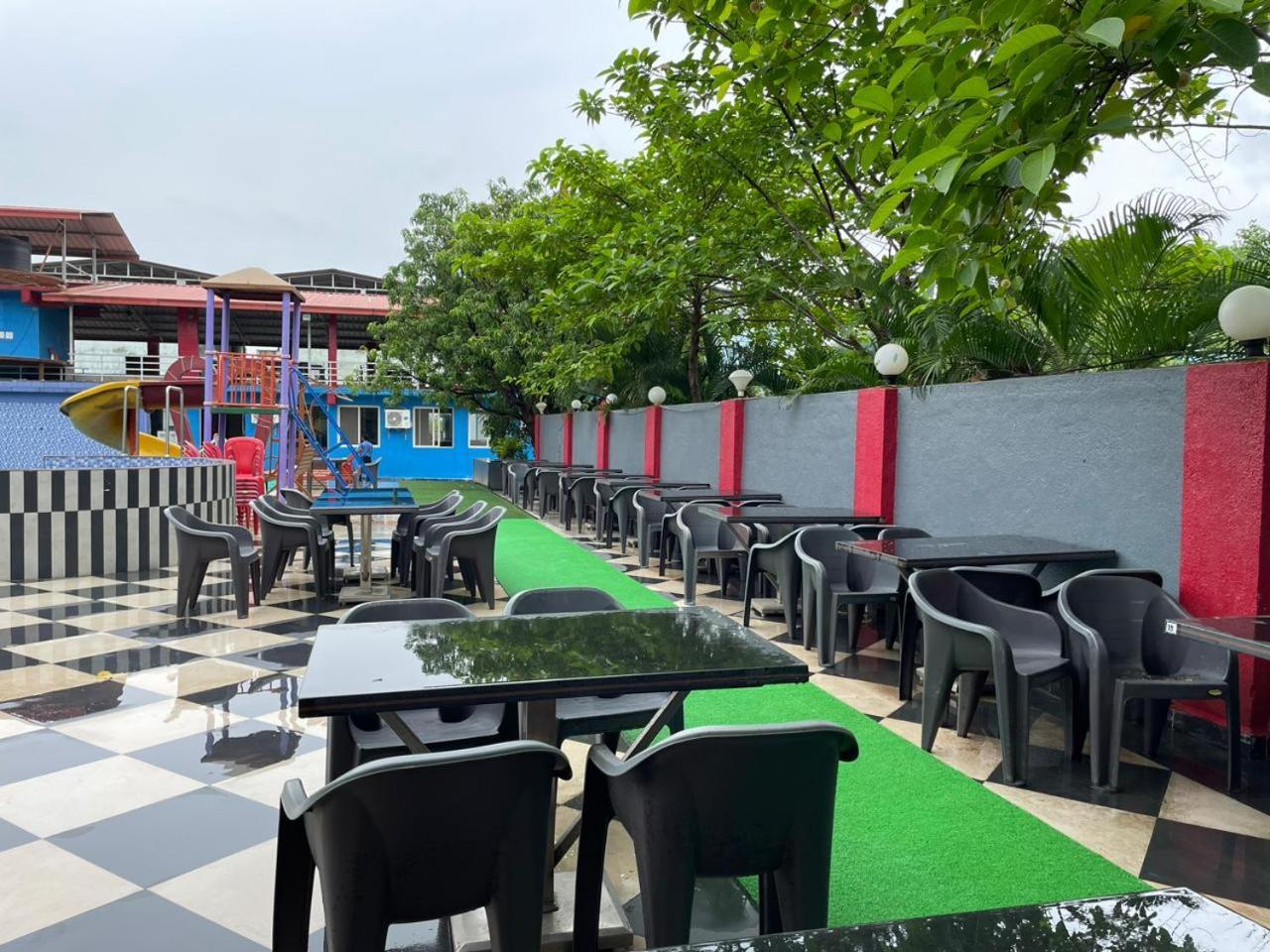 Wayfare Sp Resort Panvel Buitenkant foto